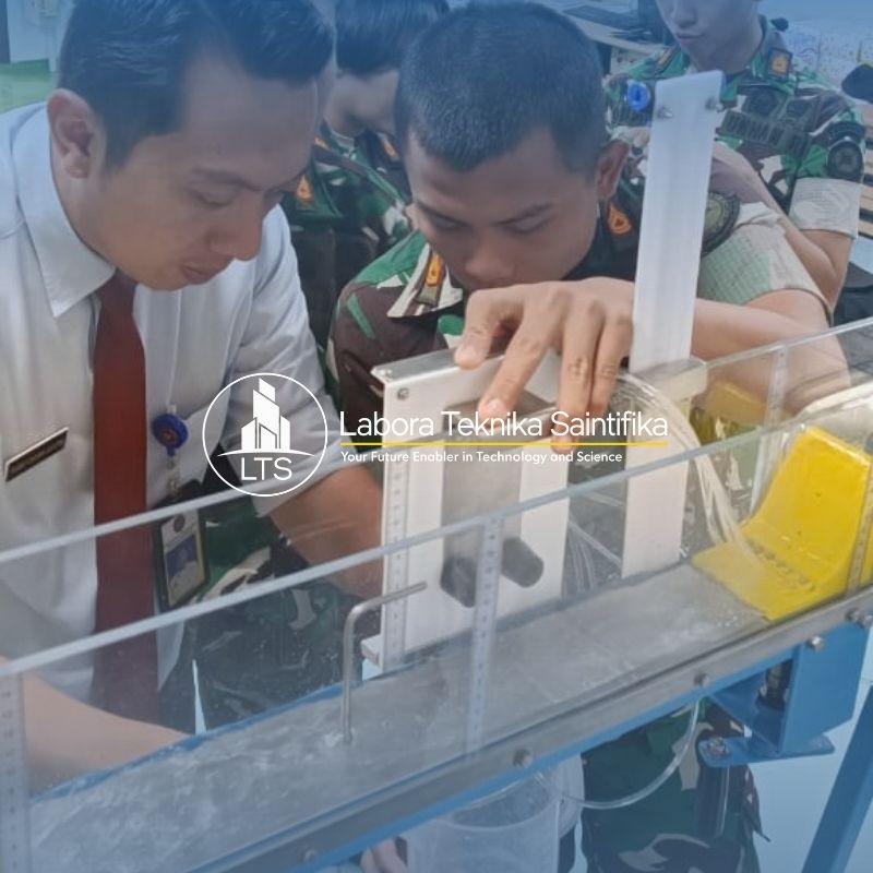 ESSOM Fluid Mechanics and Hydrology Equipment at Universitas Pertahanan